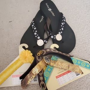 Lindsay Phillip's size 9 Switch Flops w/5 straps